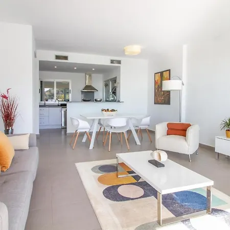 Stunning In With House Sea View *
